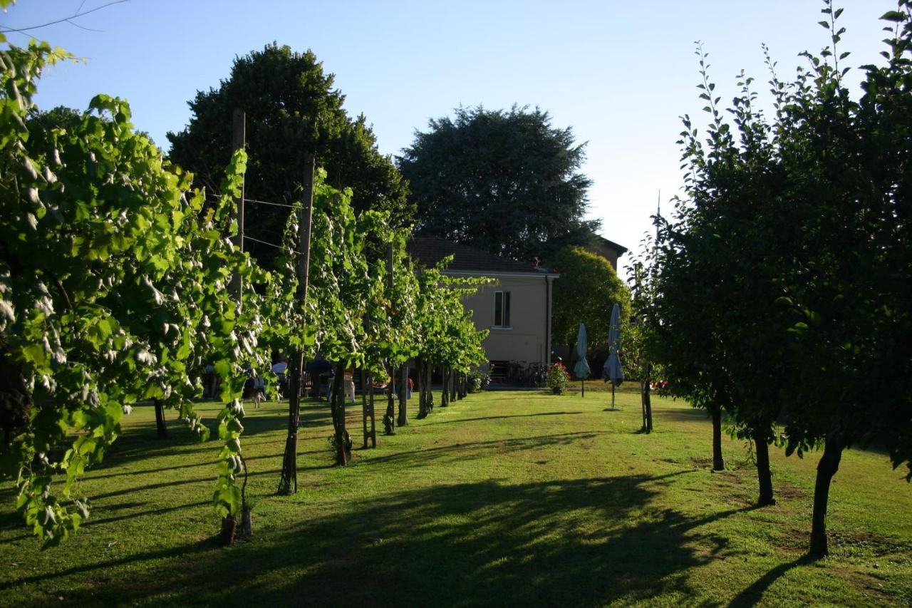 Villa Lilli 2 Ferrara Eksteriør billede